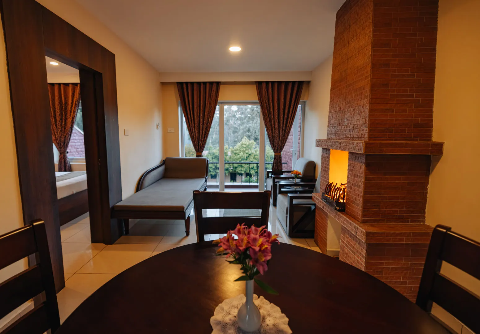 Spacious villa accommodation in Ooty resort